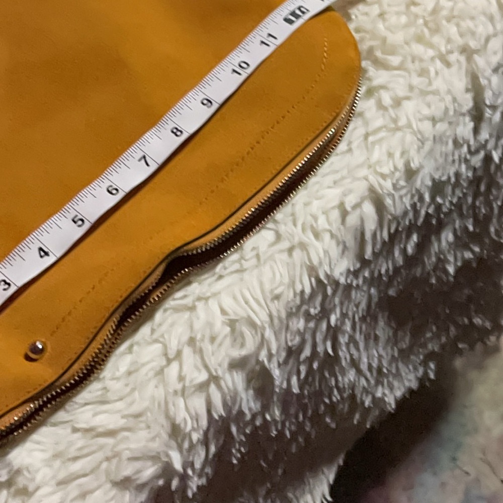 Stunning, yellow mustard suede and leather hobo bag - Picture 11 of 16